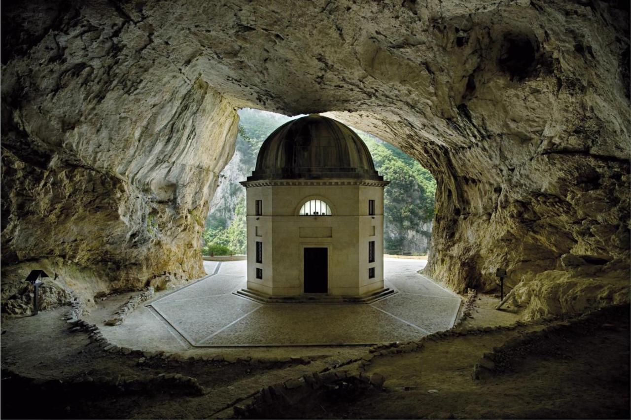 Residenza La Canonica * Novilara